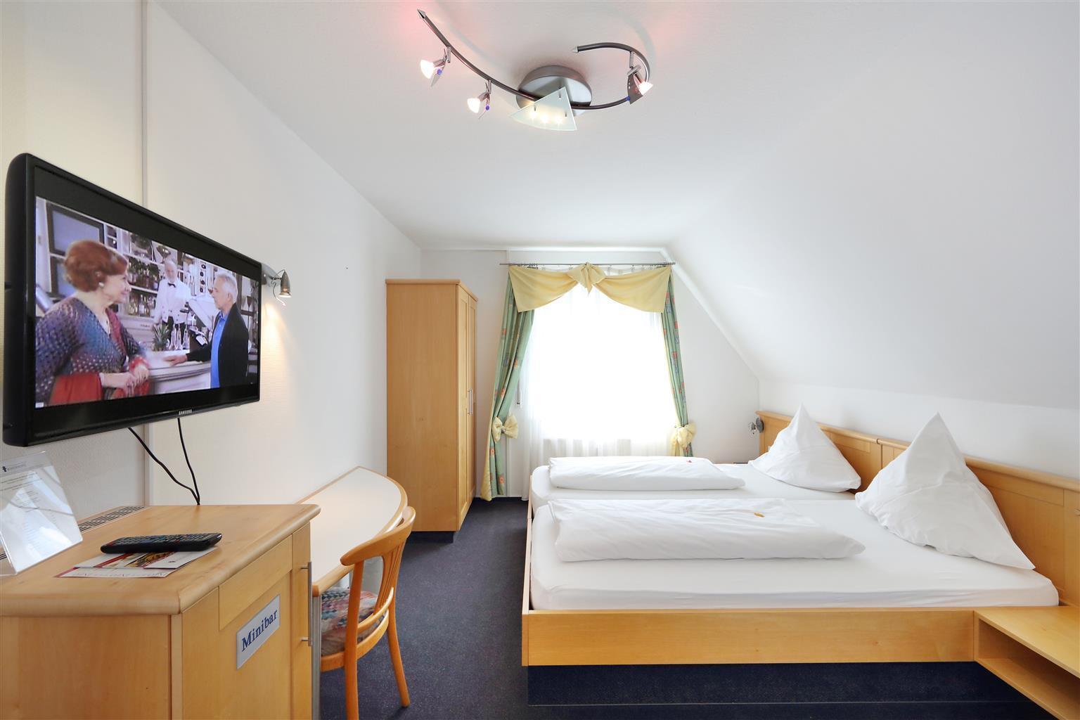 Aalener Roemerhotel Awl Ngoại thất bức ảnh